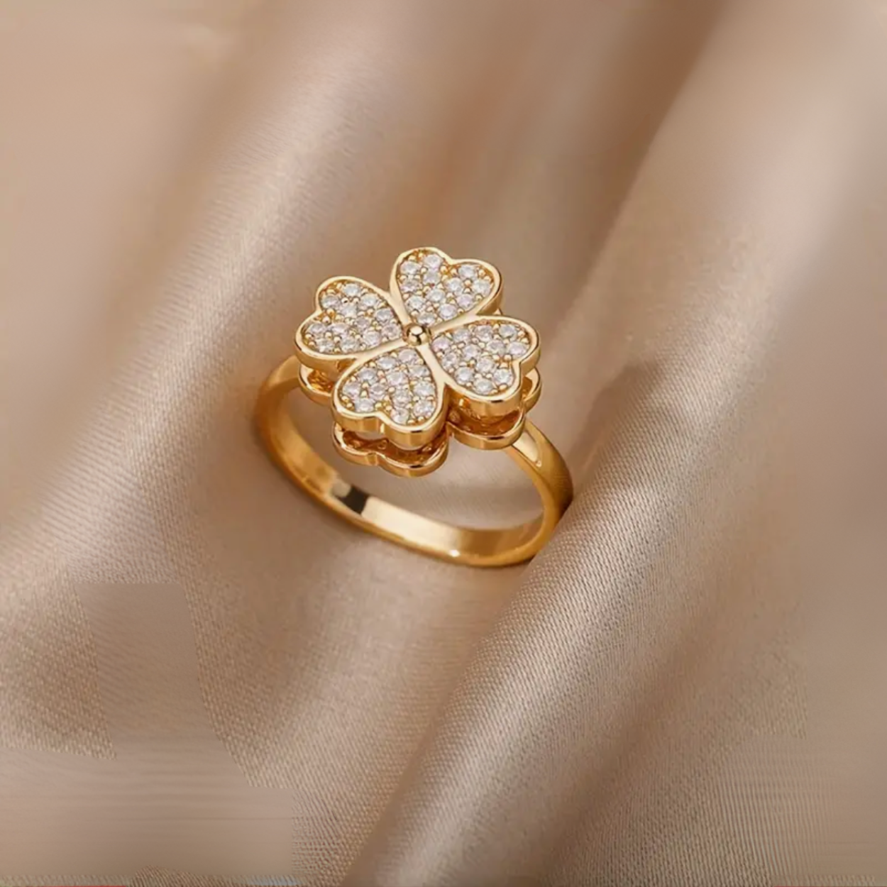 Lucky Clover Ring